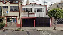 Casa En Venta En Calle Fiscales En Colonia Amp El Sifón En Iztapalapa, 09400 Ciudad De México, 14 Ajrj