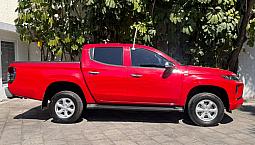 Mitsubishi L200 2023