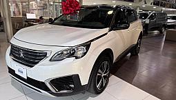 Peugeot 5008 2021