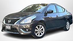 Nissan Versa 2015