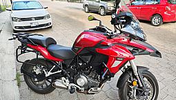 Benelli Trk 502, 2020. Color Rojo Candy