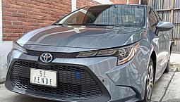 Toyota Corolla 1.8 Hybrid At