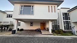 Casa En  Venta En Casa De Las Fuentes, San Salvador Tizatlalli, Metepec, Edo. Mex.