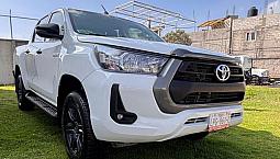 Toyota Hilux 2.7 Cabina Doble Base Mt