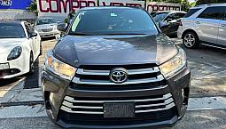 Toyota Highlander 2019