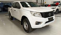 Nissan Np300 2020