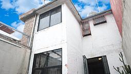 Casa En Venta Junto Av López Portillo 3 Habitaciones 1 Hab En Pb