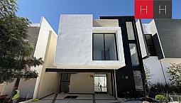 Casa En Venta Lomas De Angelópolis Iii