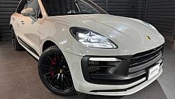 Porsche  Macan  2023