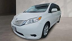 Toyota Sienna 2017