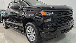 Chevrolet Silverado 5.3 V8 Custom Doble Cabina 4X4 At